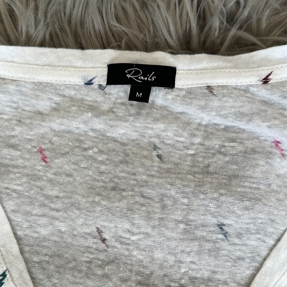 Rails Cara Rainbow Lightning Bolts V-Neck Linen Blend Tee - Picture 2 of 5